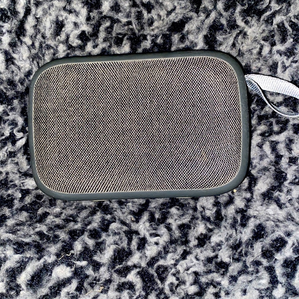 Bluetooth speaker